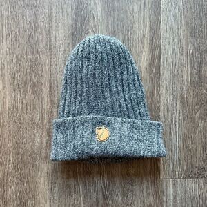 Fjallraven Gray Byron Beanie